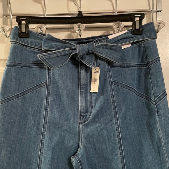 Express Jeans - Picture 2 of 4